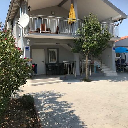 Haus Hanna Vodice Exterior foto